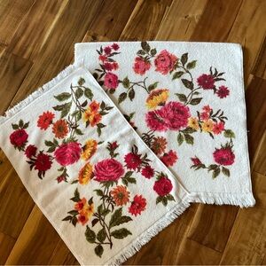 Vintage Penneys Decorator Collection Floral Towels